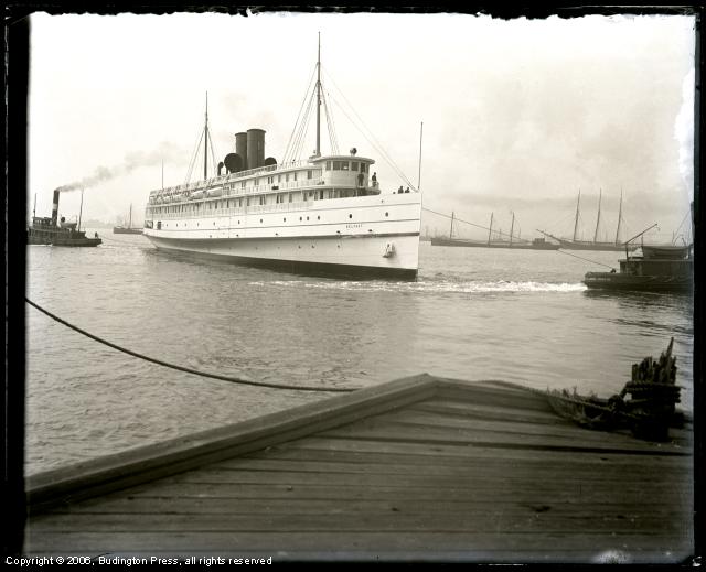 SS Belfast, Boston Harbor